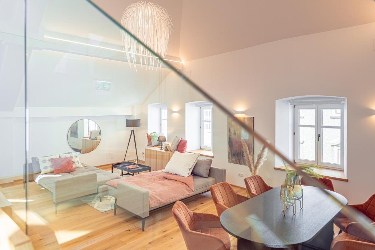 Penthouse Maxfux Direkt In Der Fussgaengerzone 130m2 *